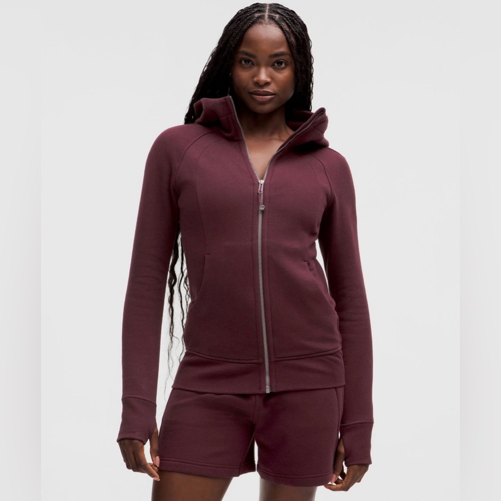 Lululemon Scuba Hoodie. Size 4(S) Zip-Up sweatshirt in Heathered Bordeaux Drama.